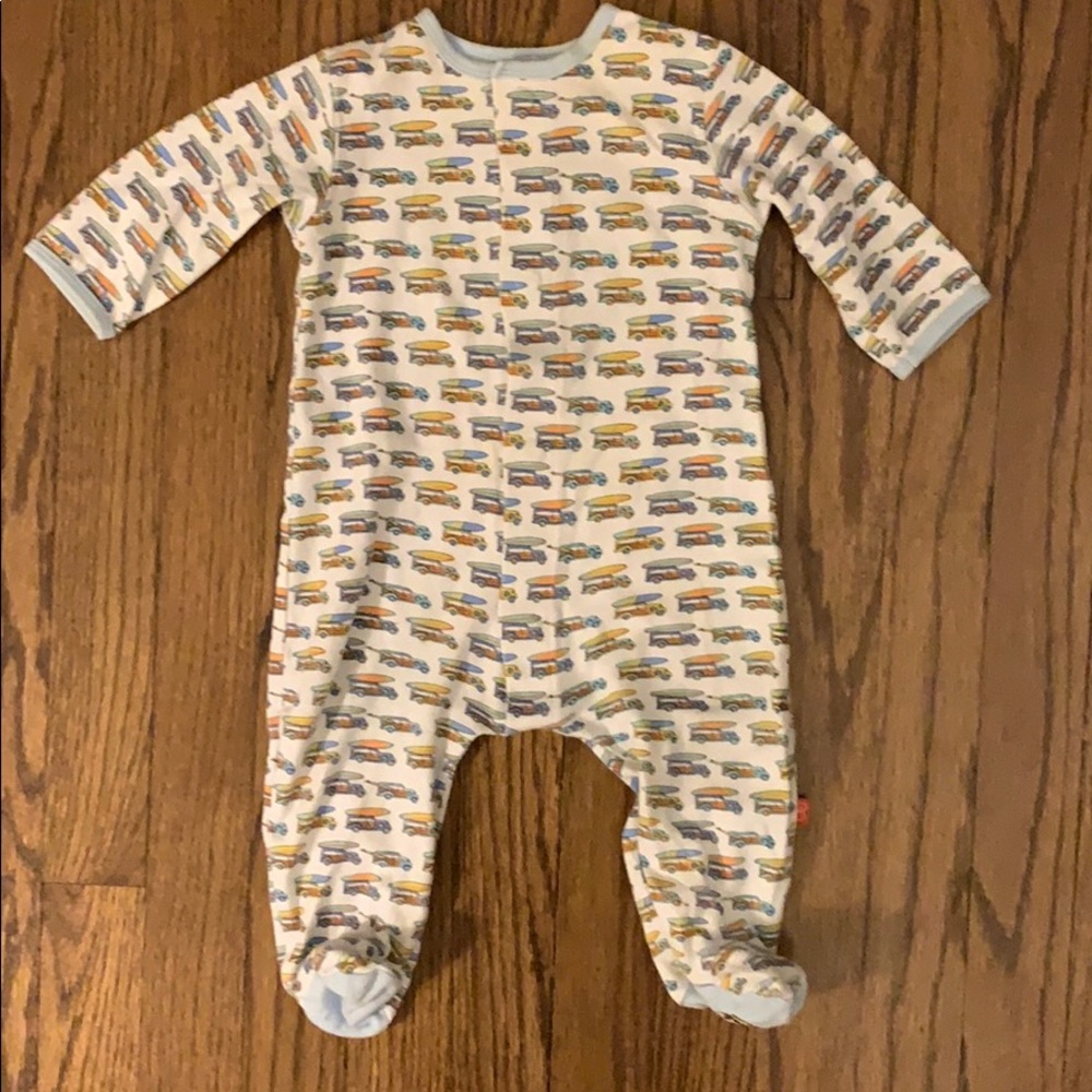 Magnetic Closing Onesie 6-9 Months
